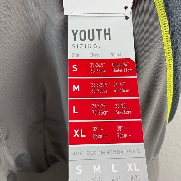 NWT McDavid Padded Football Shorts Size Youth L - Picture 8 of 9